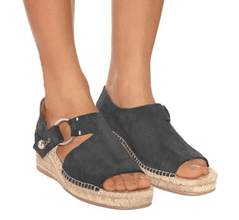 Lightweight hemp rope sandals
