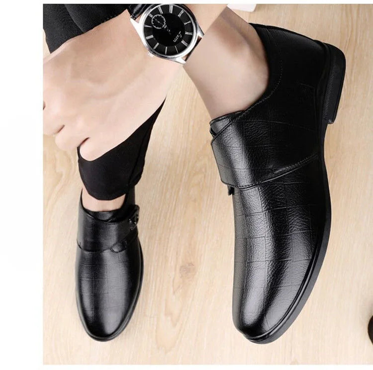 Social Shoe for Men Black Breathable In Summer Brown Dress Shoes Man Clothing High Quality Fashion 2024 Style Leather Casual 39