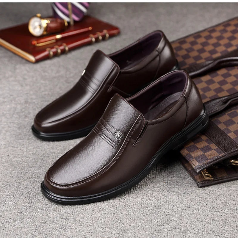 Shoes Men Loafers Genuine Leather Handmade Slip On Business Casual Shoes Classic Soft Leather Hombre Breathable Men Shoes Flat