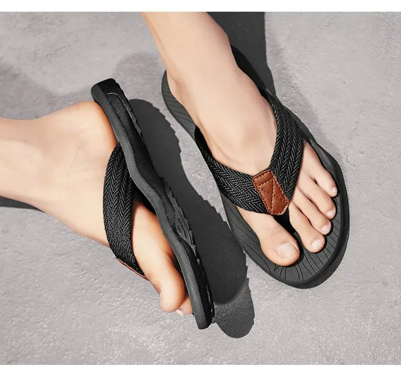 Men Slippers Summer Flip Flops Brand Fashion Outdoor Comfortable Casual Slides Shoes Non-slip Beach Men Sandals